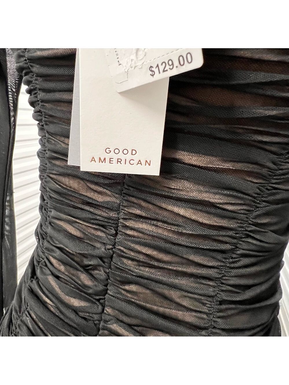 NWT $129 GOOD AMERICAN
Ruched Off-shoulder Mini Dress in Mesh -Small - Picture 8 of 13